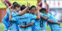 Jogadores comemoraram rendimento do Grêmio na segunda etapa e a goleada sobre o Caxias