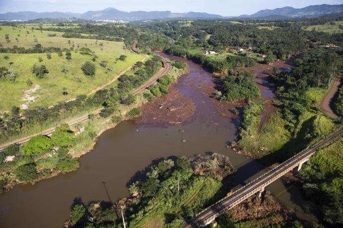 Vale informa in&iacute;cio de opera&ccedil;&atilde;o no Rio Paraopeba