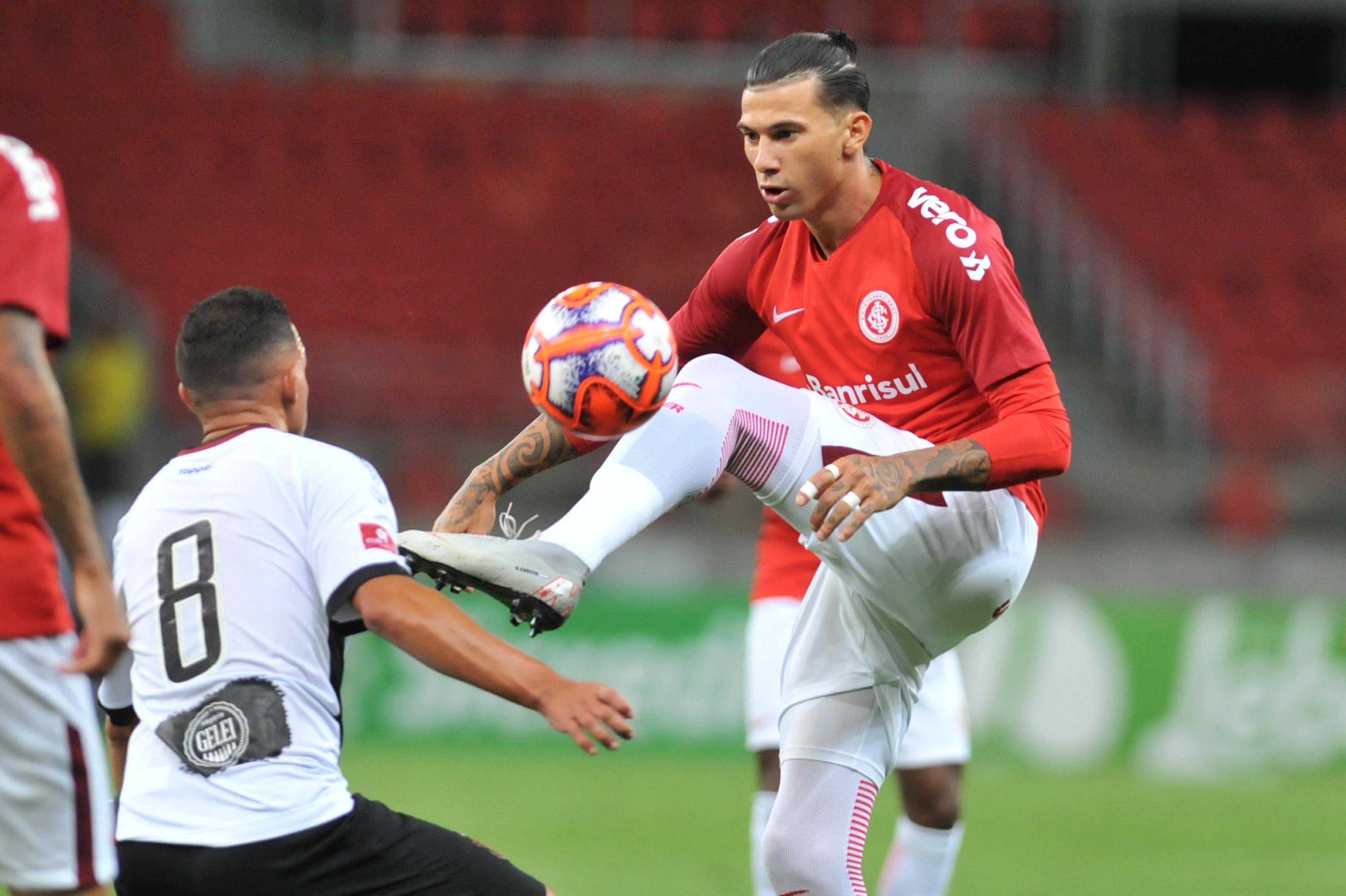 Treinador acredita que nervosismo atrapalhou o time contra o Brasil de Pelotas