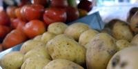 Preço do tomate e da batata deixa cesta básica de Porto Alegre R$ 7,44 mais cara
