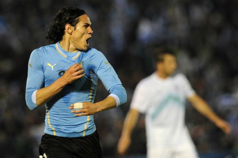 Cavani abriu o placar na vit&oacute;ria uruguaia