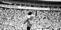 Pelé deixou o seu na estreia contra a Tchecoslováquia, em 1970