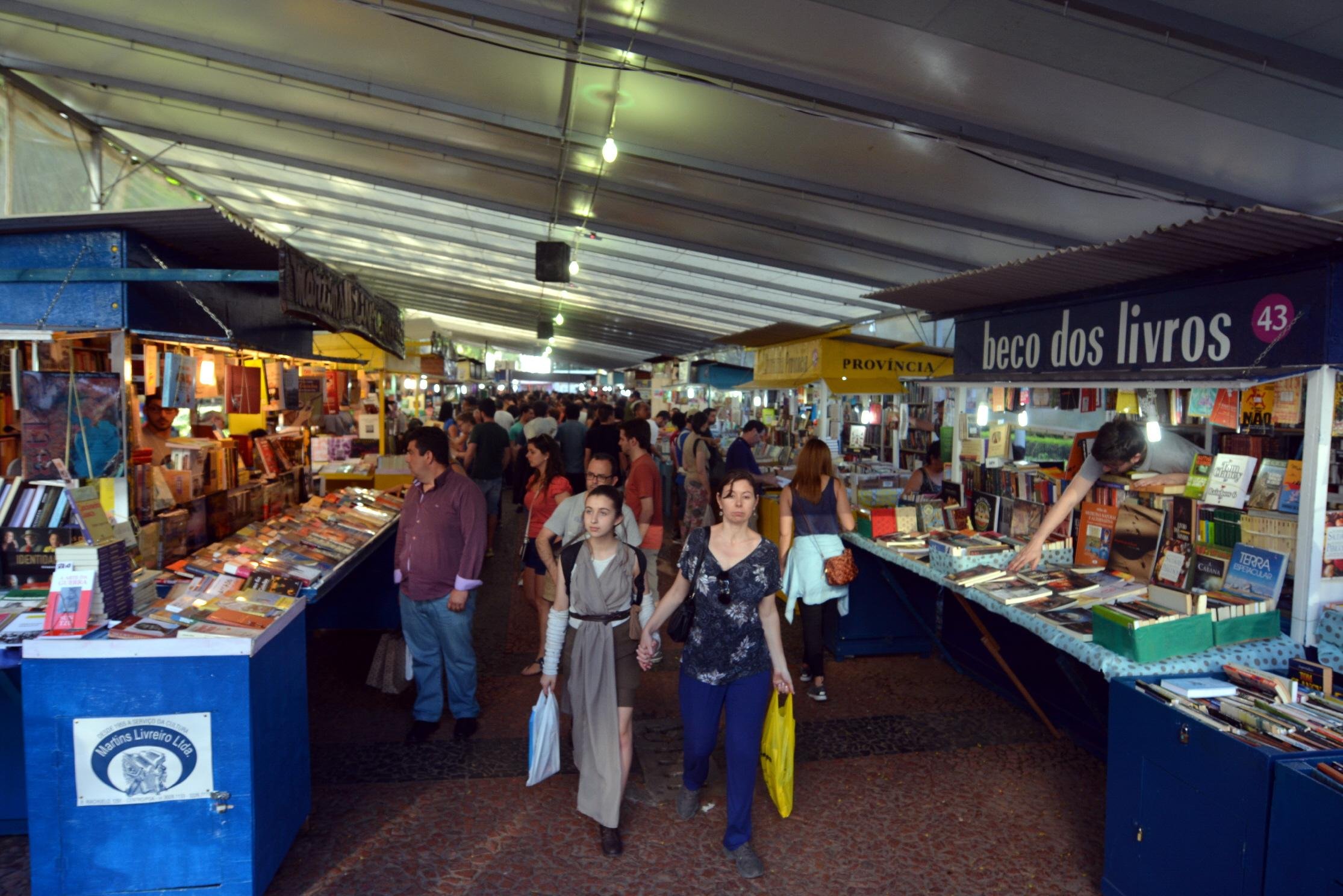 Escolhidos os patron&aacute;veis da Feira do Livro 2017
