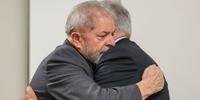 Quando a ex-mulher de FHC morreu, em junho de 2008, o ex-presidente Lula compareceu ao velório da antropóloga Ruth Cardoso