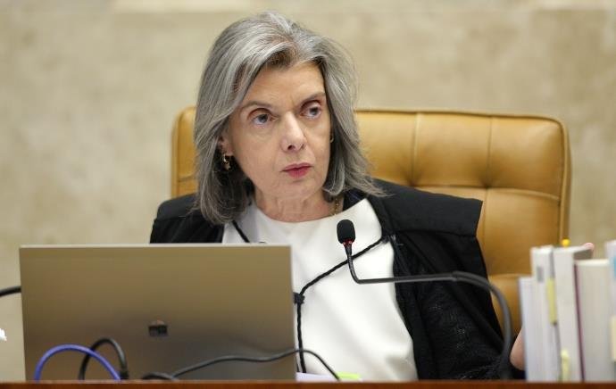Ministra C&aacute;rmen L&uacute;cia prorroga investiga&ccedil;&atilde;o contra Juc&aacute; e Raupp