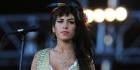 Amy Winehouse terá estátua em Londres 