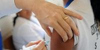Ministério da Saúde se prepara para fazer fracionamento de vacina contra febre amarela
