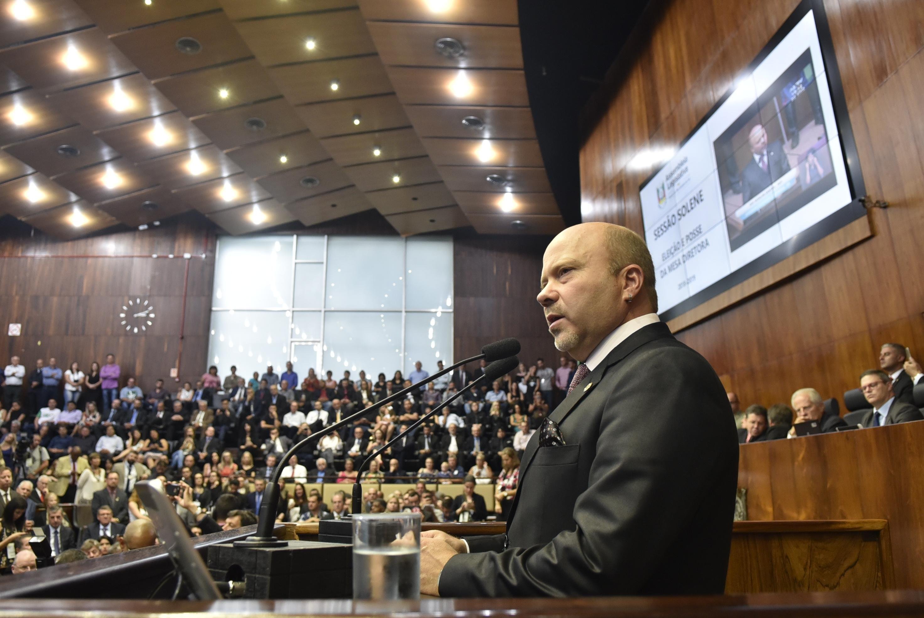 Marlon Santos assume presid&ecirc;ncia da Assembleia Legislativa do RS