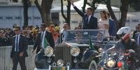 Bolsonaro e Michelle desfilaram no Rolls Royce presidencial
