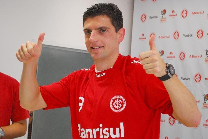 Bruno Silva foca o Inter e deixa sele&ccedil;&atilde;o uruguaia em segundo plano