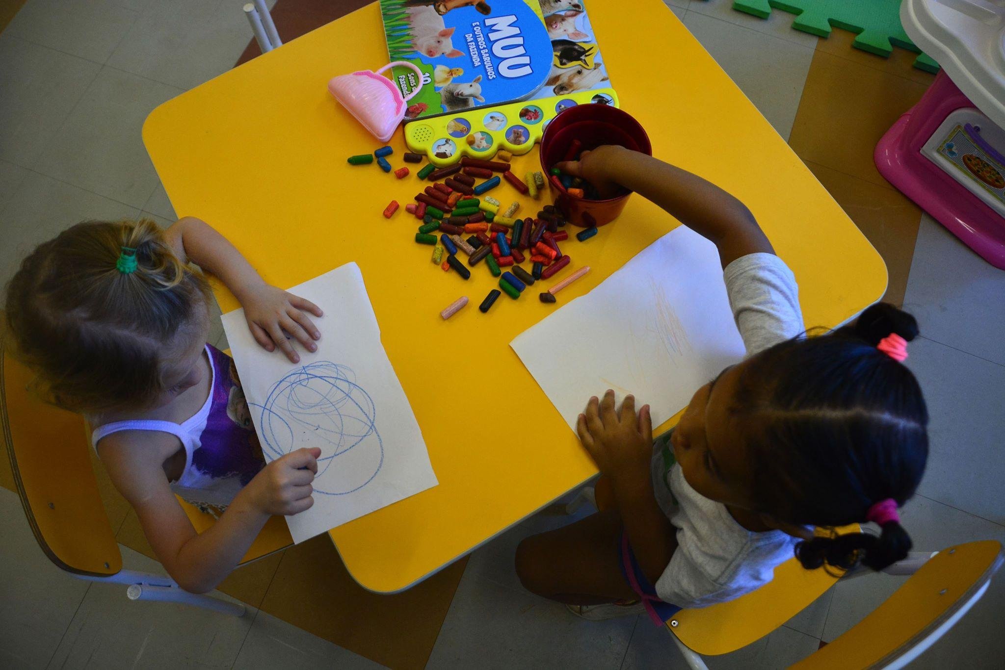 Quatro escolas devem funcionar neste modelo, sendo duas de Educa&ccedil;&atilde;o Infantil e duas de Educa&ccedil;&atilde;o B&aacute;sica