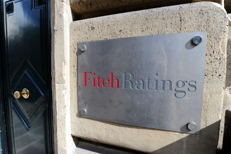 Ag&ecirc;ncia Fitch retira grau de investimento do Brasil