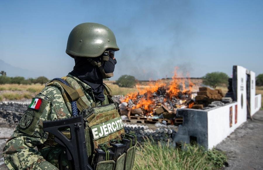 Baixa foi confirmada no 11&ordm; dia de uma guerra que provocou milhares de mortes nos dois lados
