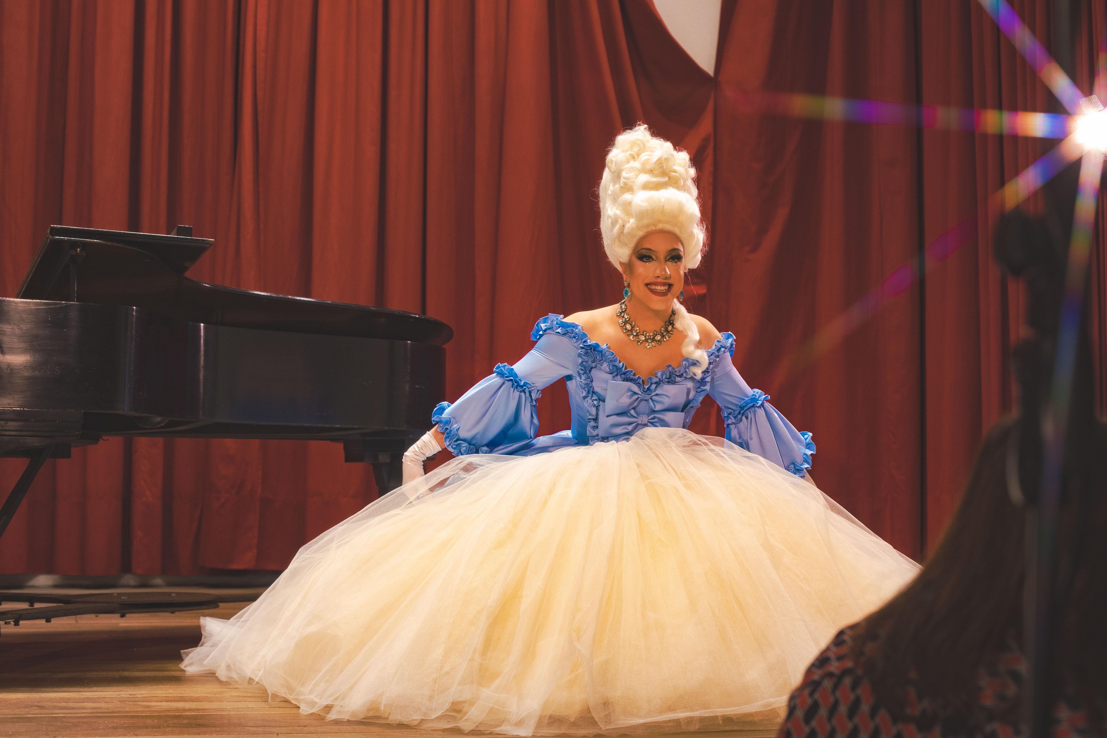 Saturna se apresenta no projeto Ecarta Musical