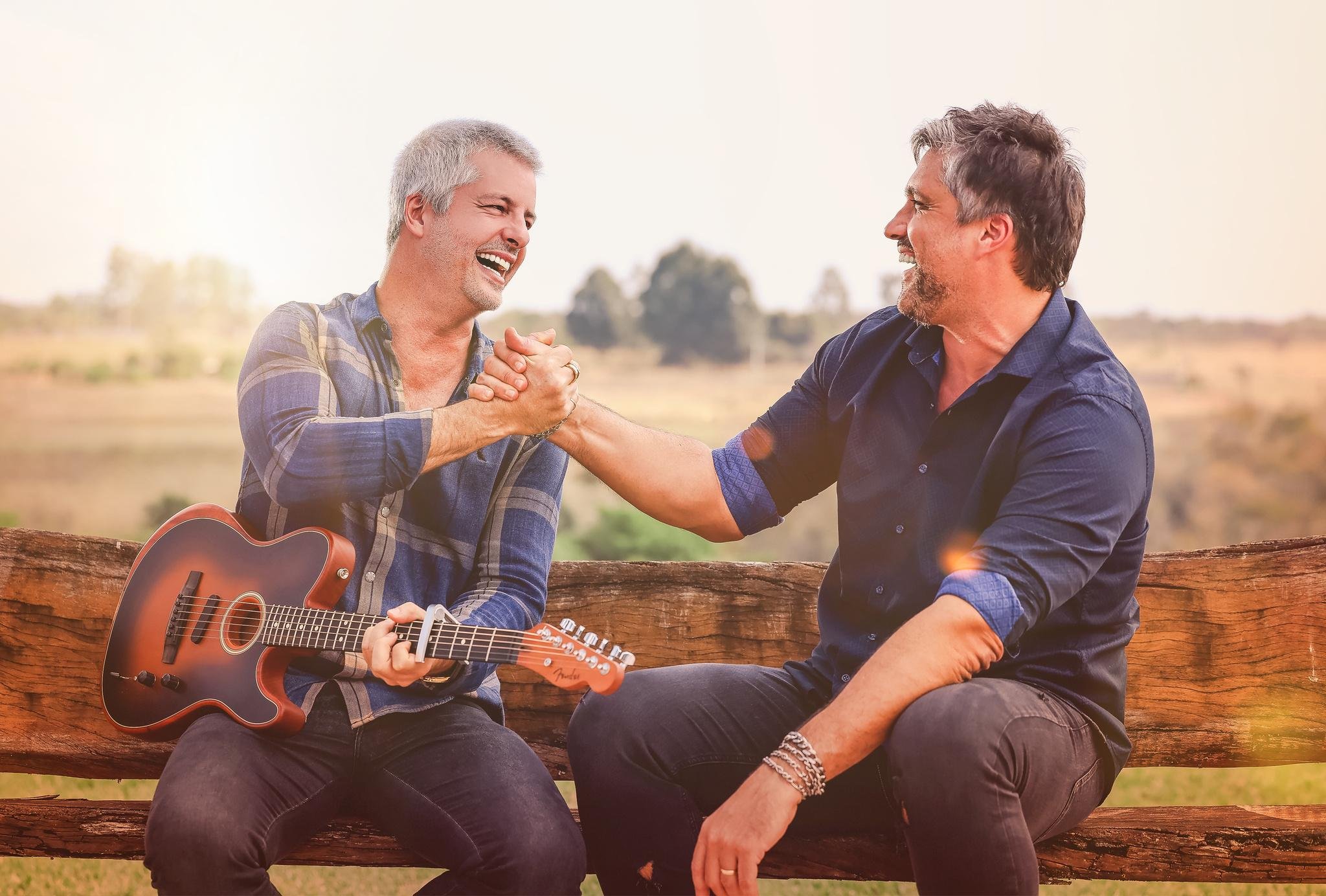 Victor & Leo retornam