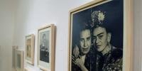 Retrato da artista Frida Kahlo em uma exposição na Cidade do México