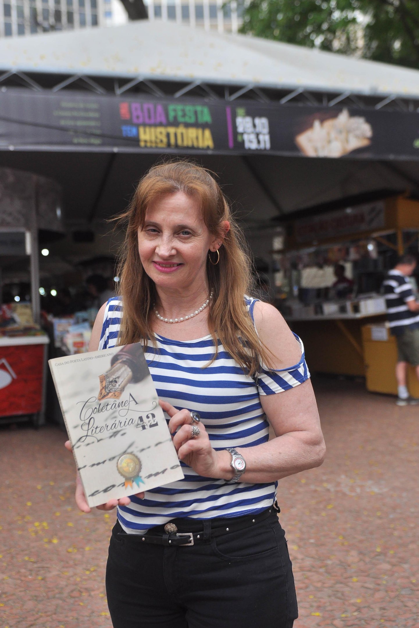 A escritora Marin&ecirc;s Bonacina coordena o concurso