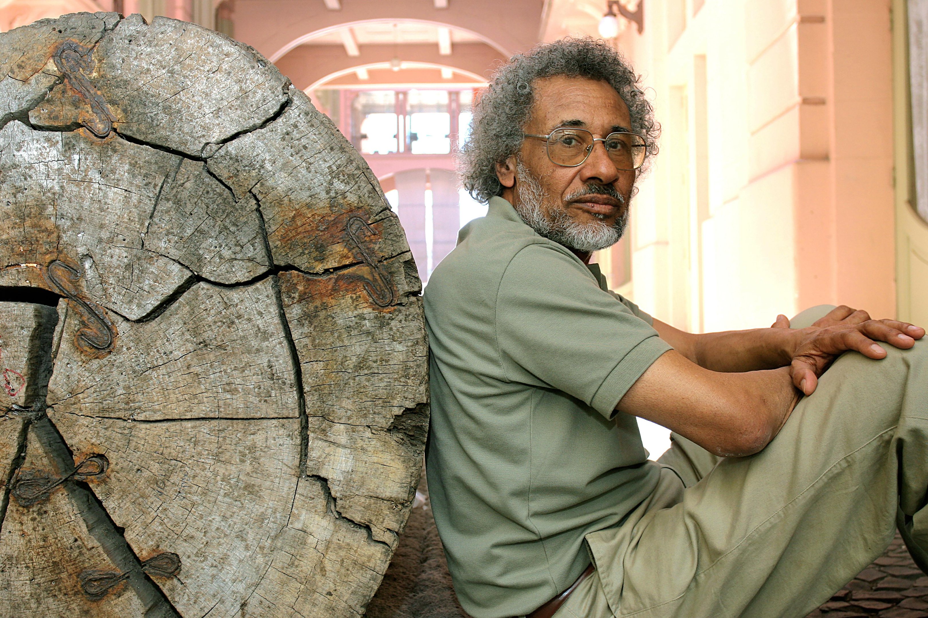 Mostra apresenta poemas de Oliveira Silveira