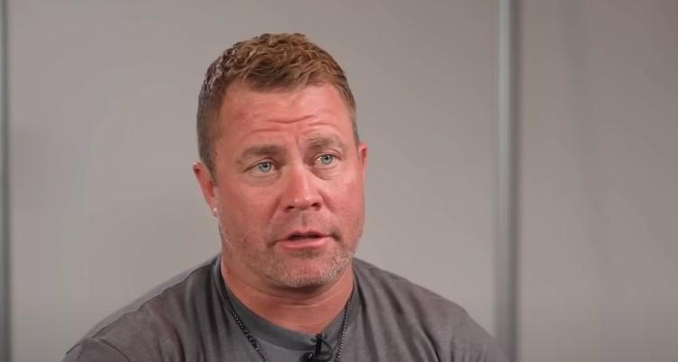 Tim Ballard &eacute; acusado por v&aacute;rias mulheres de abuso