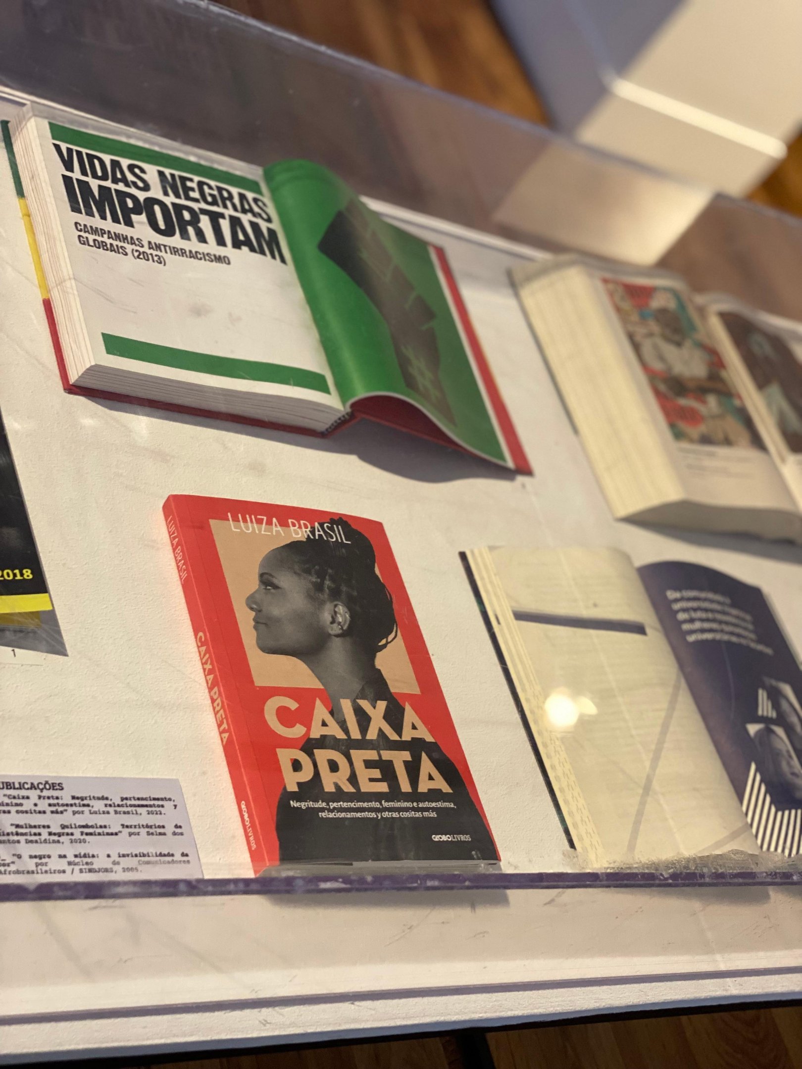 Exposi&ccedil;&atilde;o do MuseCom conta com exemplares e hist&oacute;rias do peri&oacute;dico negro &ldquo;Ti&ccedil;&atilde;o&rdquo;, considerado um marco na imprensa ga&uacute;cha entre o fim da d&eacute;cada de 1970 e o in&iacute;cio da d&eacute;cada de 1980