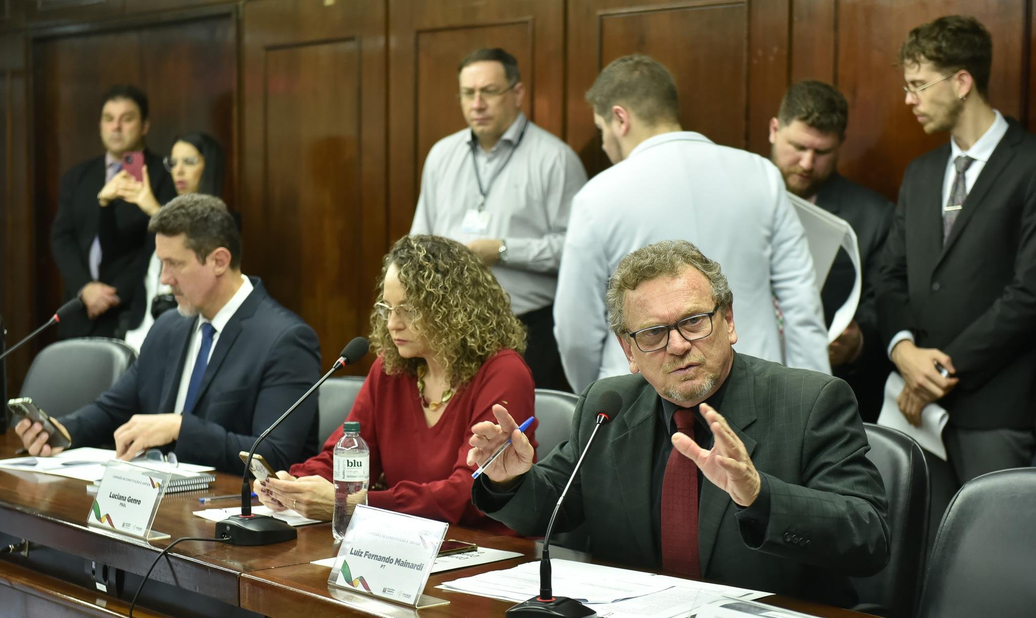 De autoria do deputado Luiz Fernando Mainardi, projeto j&aacute; foi aprovado na CCJ