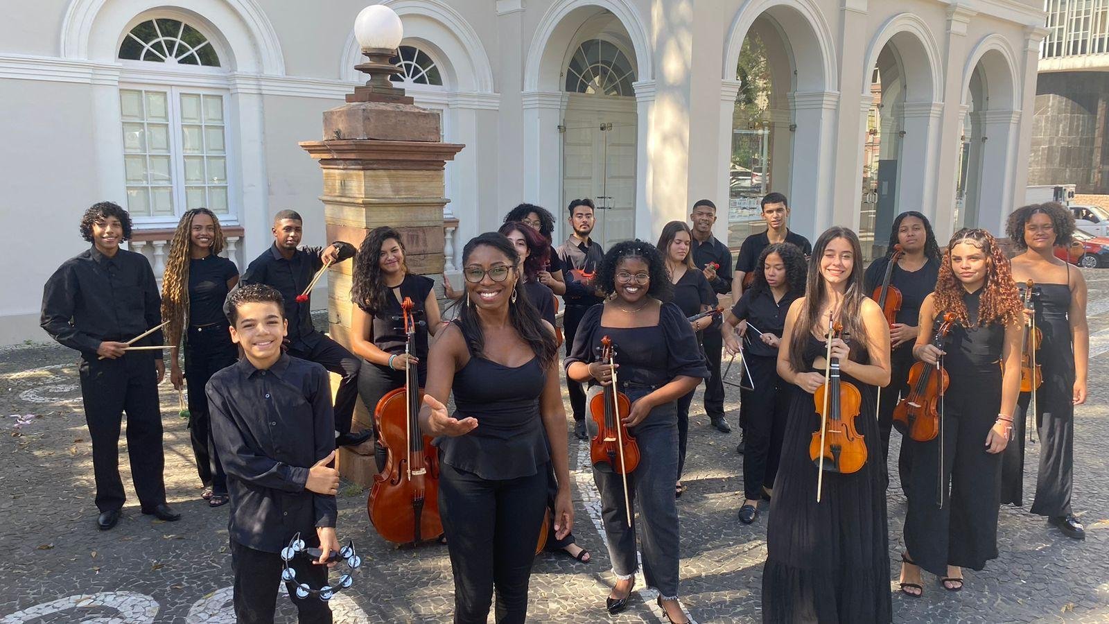 A Orquestra Jovem Theatro S&atilde;o Pedro ter&aacute; reg&ecirc;ncia de Keliezy Severo