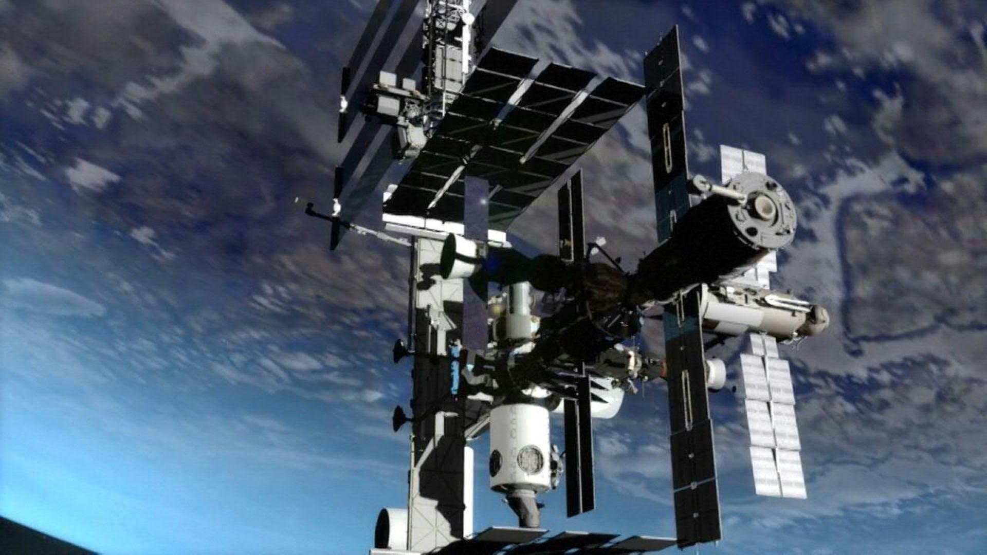 EchoStar-7, em &oacute;rbita desde 2002, foi multado pela Comiss&atilde;o Federal de Comunica&ccedil;&otilde;es