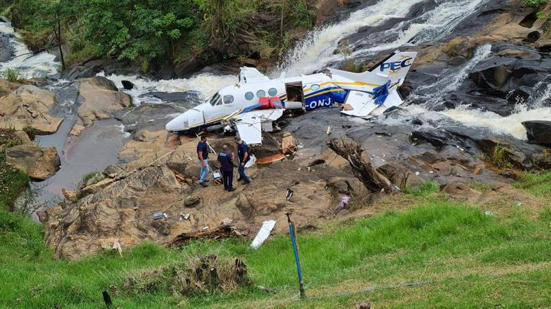 Cena dos destro&ccedil;os do avi&atilde;o