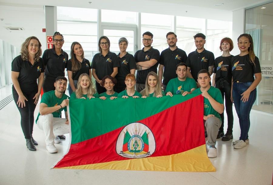 Equipe participar&aacute; das Competi&ccedil;&otilde;es de Educa&ccedil;&atilde;o Profissional em Vit&oacute;ria (ES)