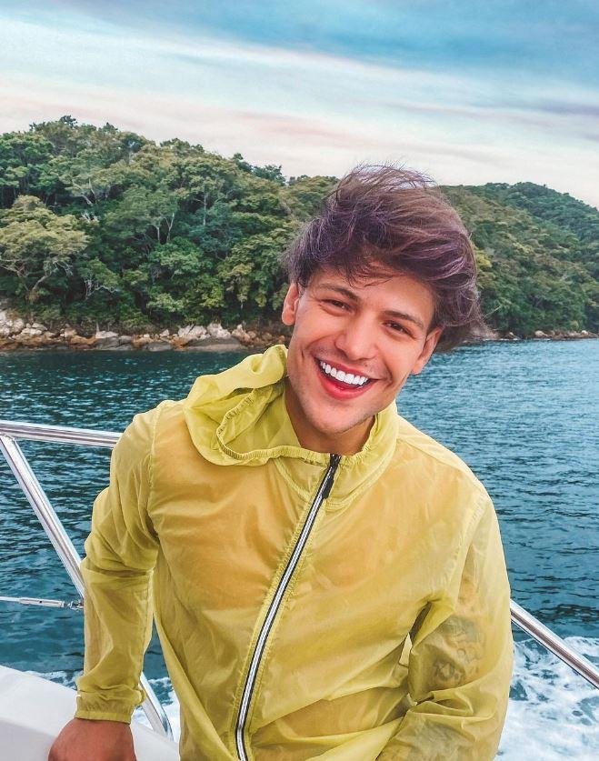 Cantor Saulo P&ocirc;ncio