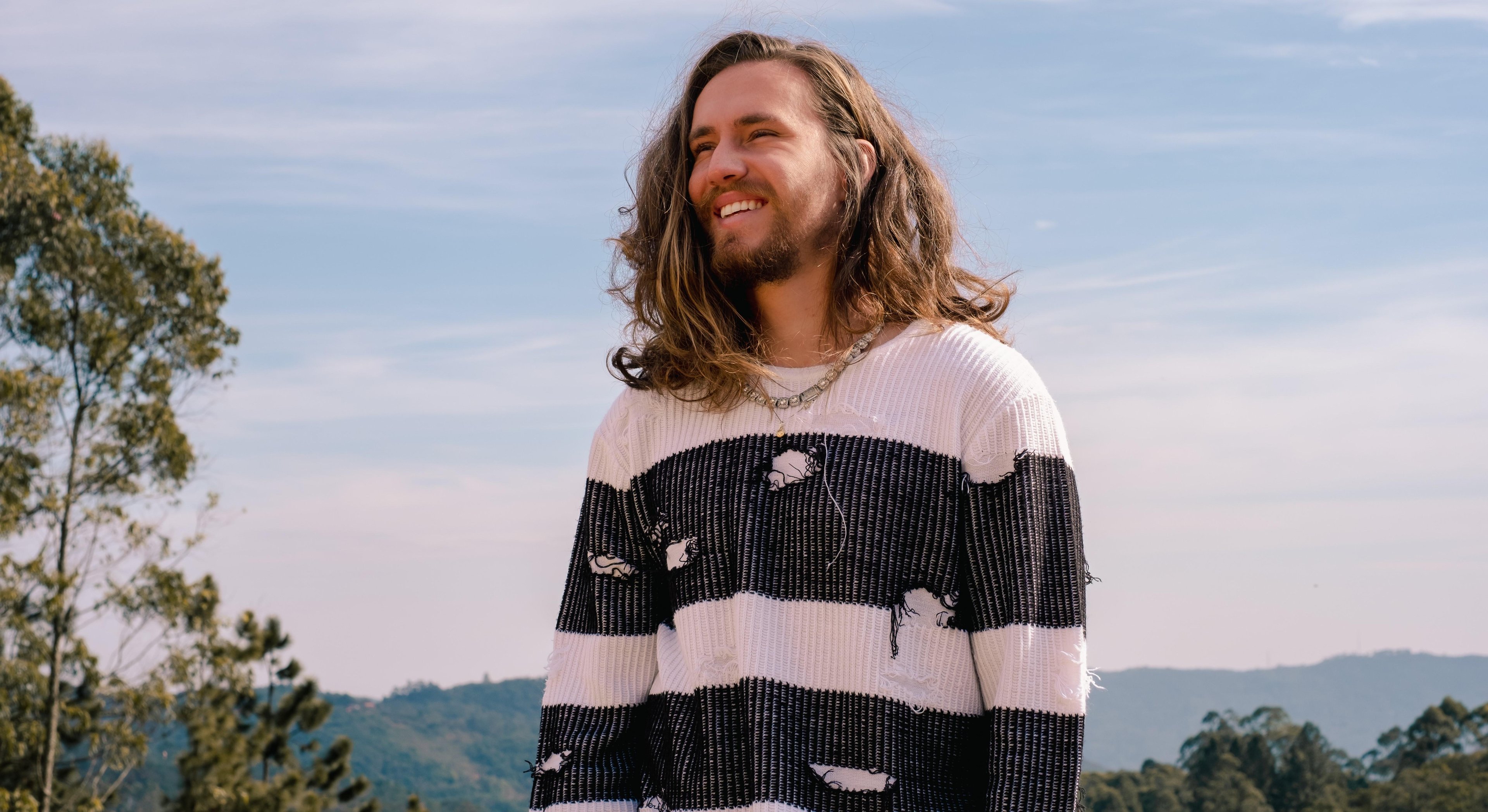 Vitor Kley faz show com can&ccedil;&otilde;es do disco  "A Bolha', sem deixar de fora seus conhecidos hits