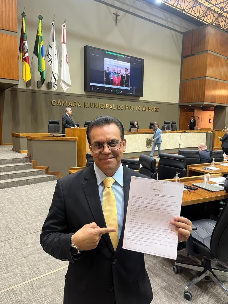 De autoria do vereador Alvoni Medina (Republicanos), o programa visa o atendimento &agrave;s demandas referentes &agrave; pessoa idosa