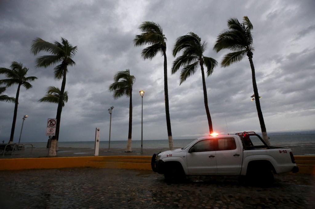 Fen&ocirc;meno provocou inunda&ccedil;&otilde;es e destrui&ccedil;&atilde;o antes de perder for&ccedil;a e se tornar depress&atilde;o tropical nesta quarta-feira
