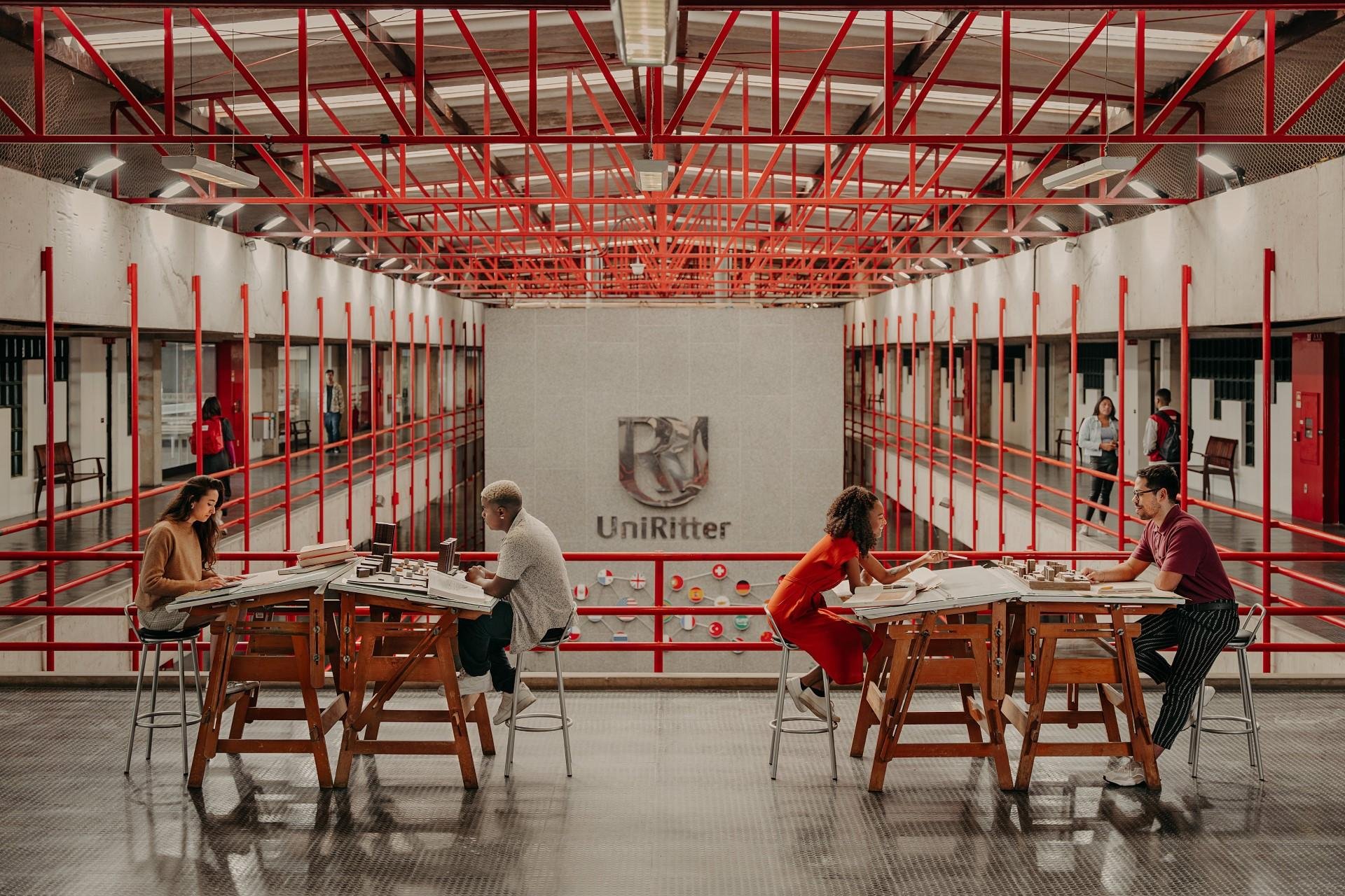 Mais de 60 op&ccedil;&otilde;es de cursos de gradua&ccedil;&atilde;o s&atilde;o abertas aos vestibulandos