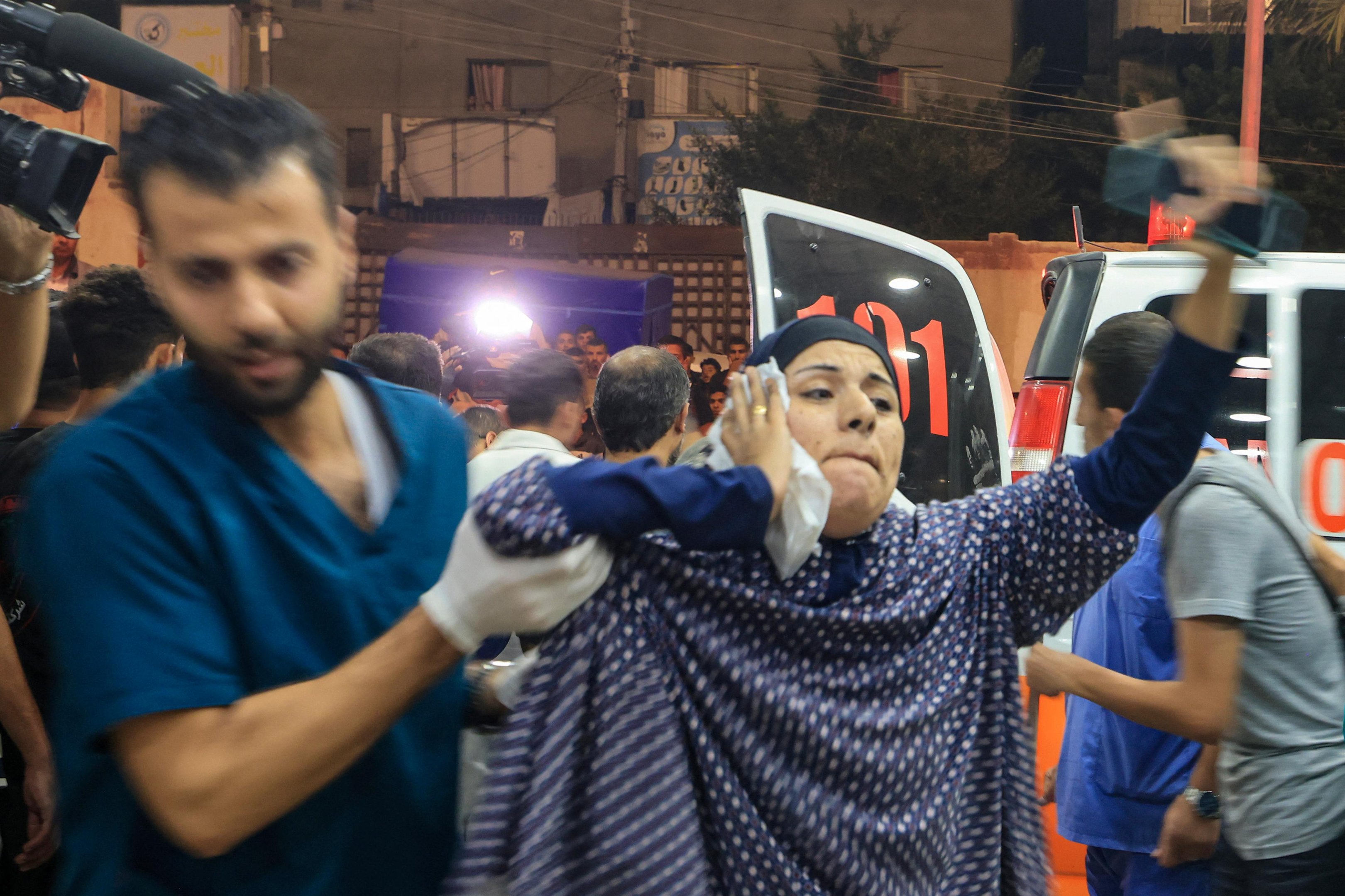 "A Jihad Isl&acirc;mica &eacute; respons&aacute;vel pelo lan&ccedil;amento fracassado do foguete que atingiu o hospital", afirmou o Ex&eacute;rcito israelense em um comunicado