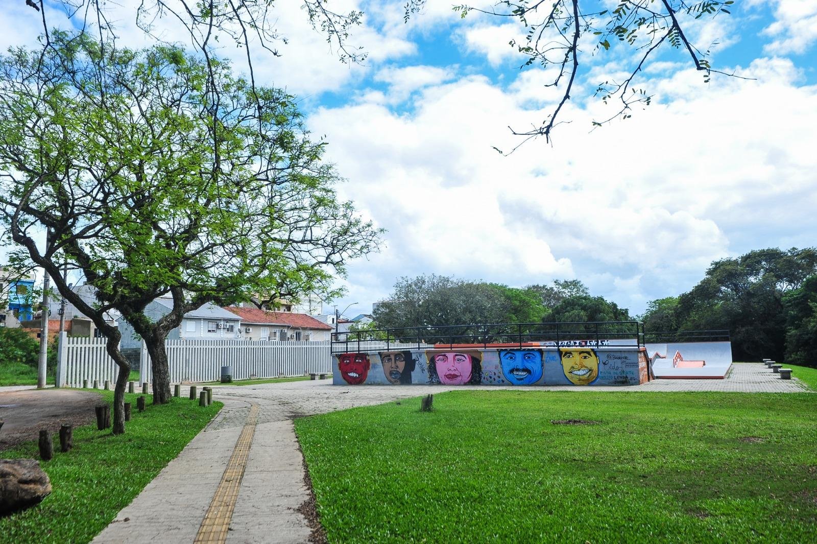 Capital deve ter dia ameno, com sol entre nuvens