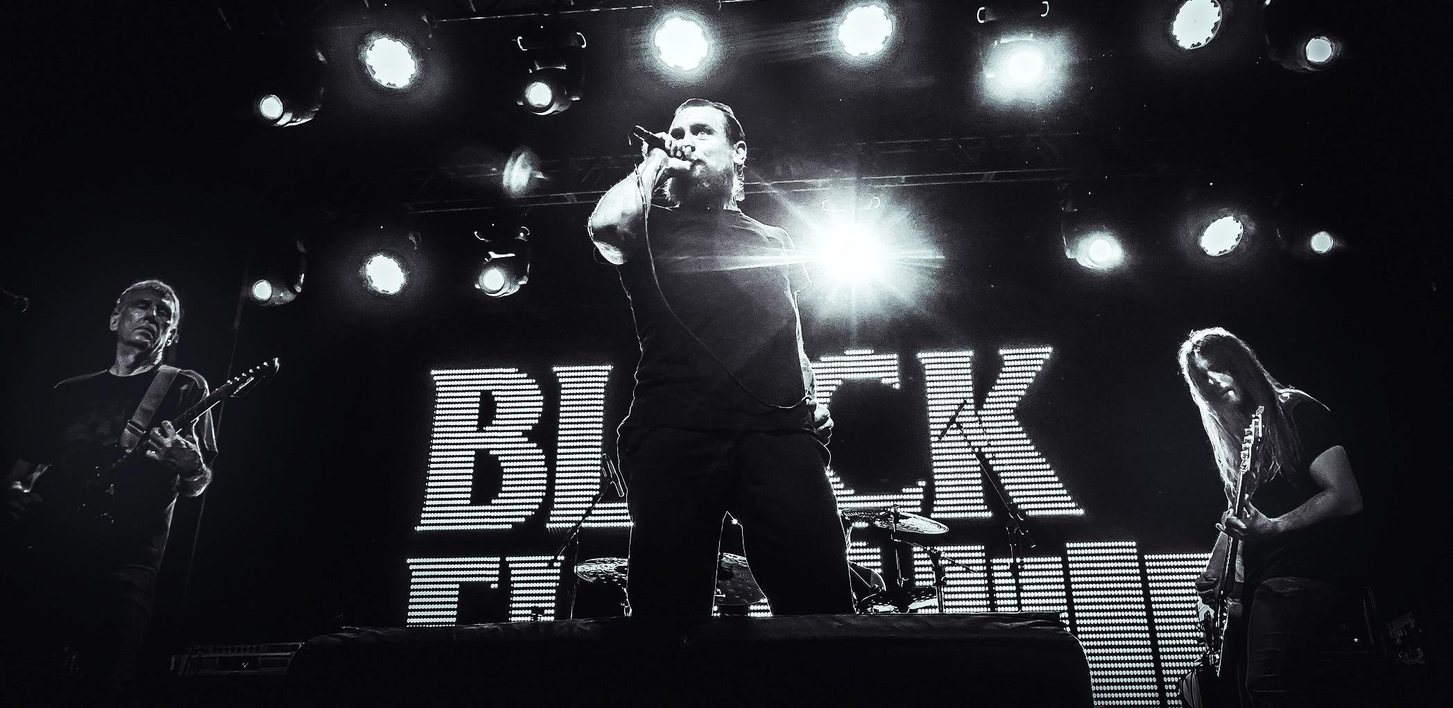 A ic&ocirc;nica banda norte-americana Black Flag estar&aacute; em Porto Alegre no dia 25 de outubro
