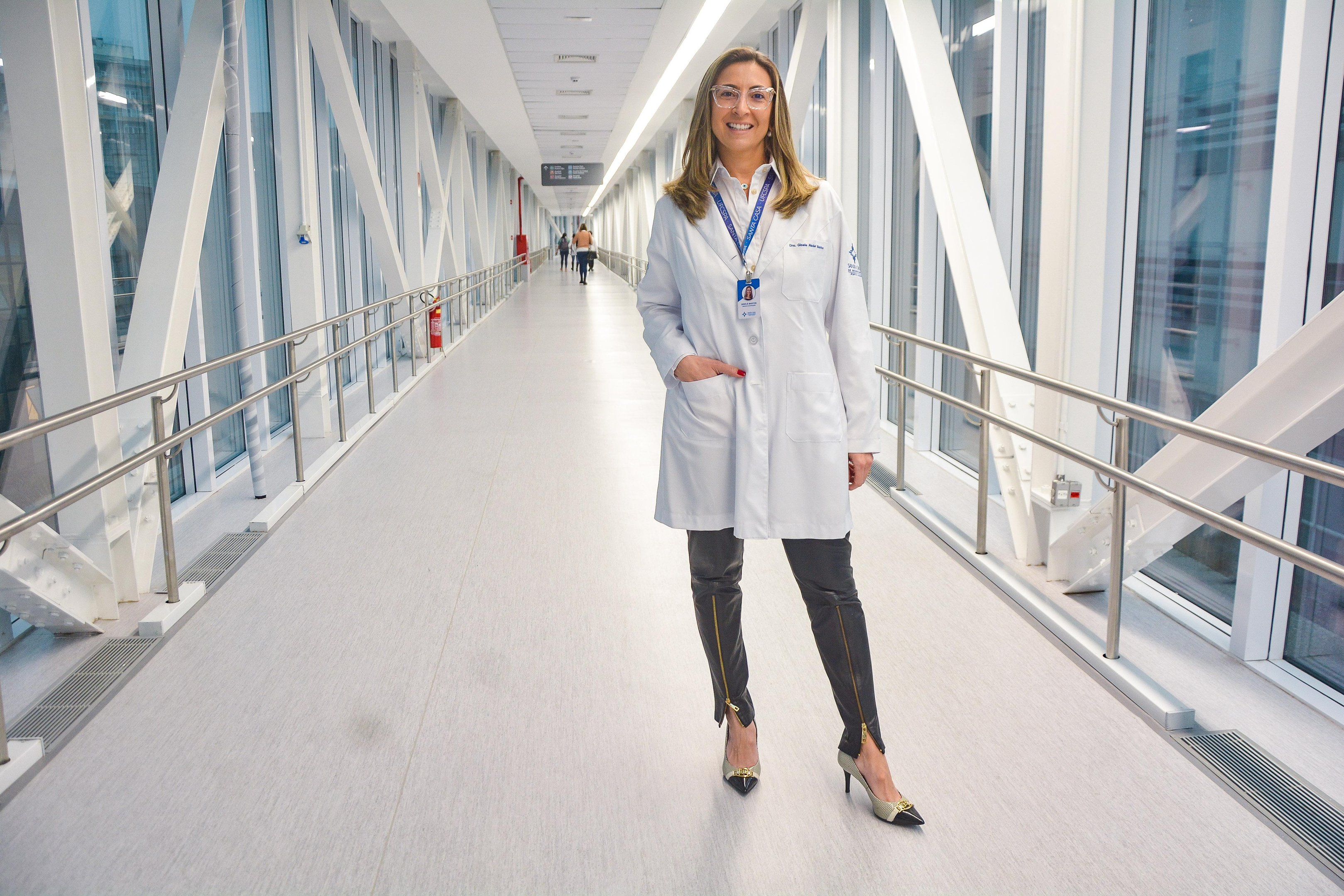 Incentivada por familiares que s&atilde;o m&eacute;dicos, principalmente pelo pai, Gisele Nader Bastos se interessou por cursar Medicina