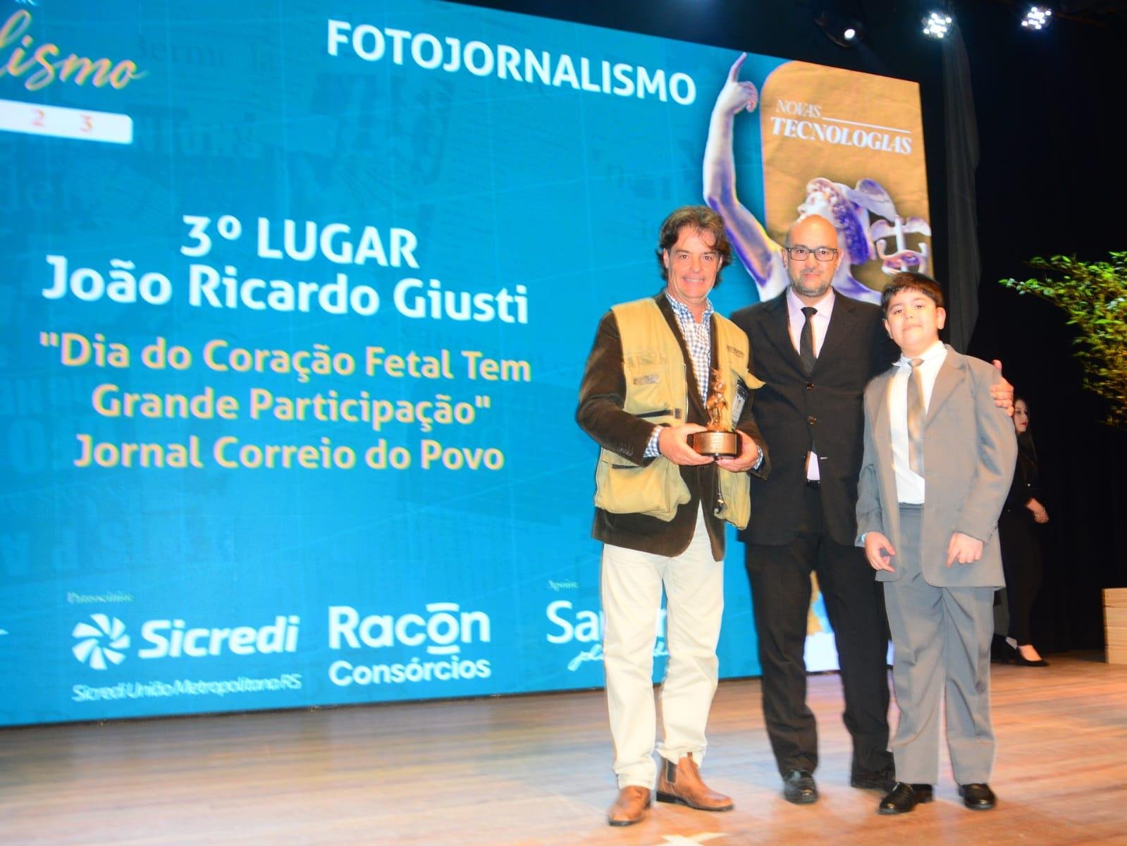 Ricardo Giusti foi premiado na categoria foto do Pr&ecirc;mio de Jornalismo AMRIGS de Jornalismo.