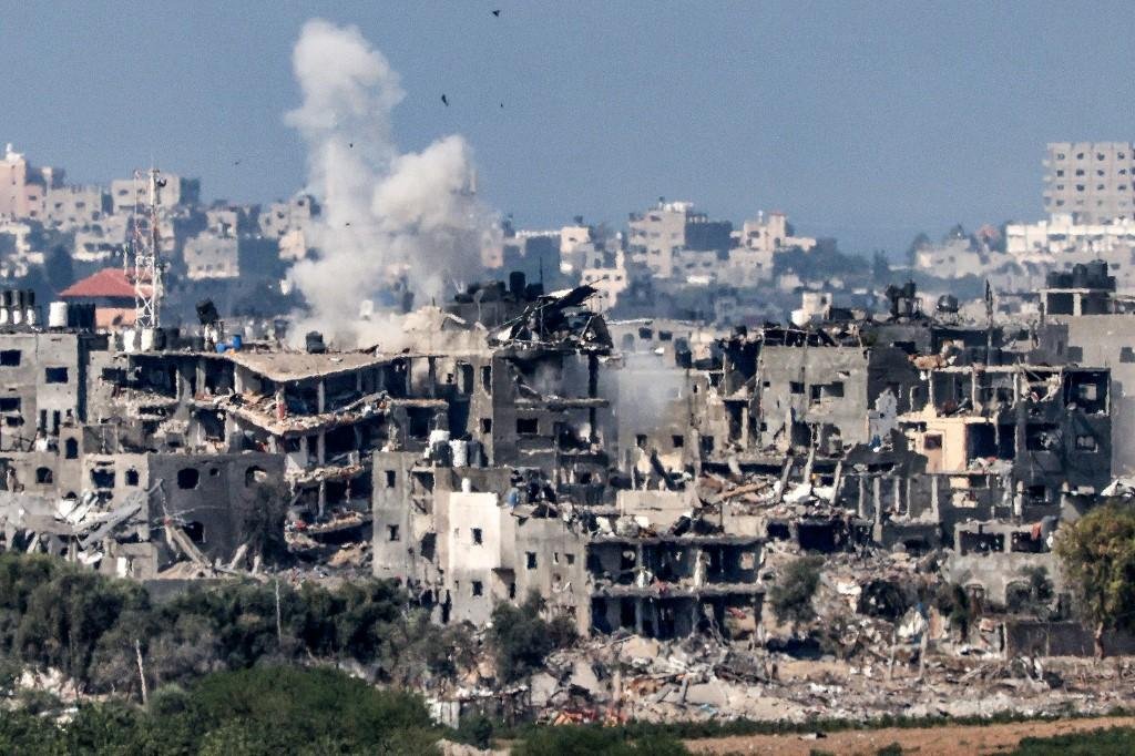 No Brasil, um homem e uma mulher com dupla nacionalidade brasileira e israelense morreram no ataque do Hamas