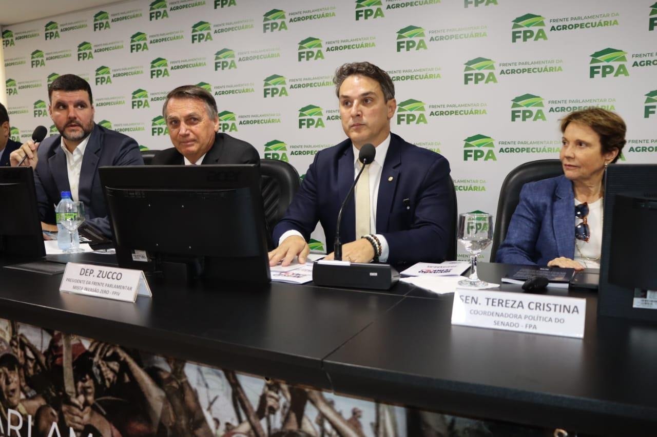 Jair Bolsonaro e a senadora Tereza Cristina (PP) participaram do lan&ccedil;amento da frente