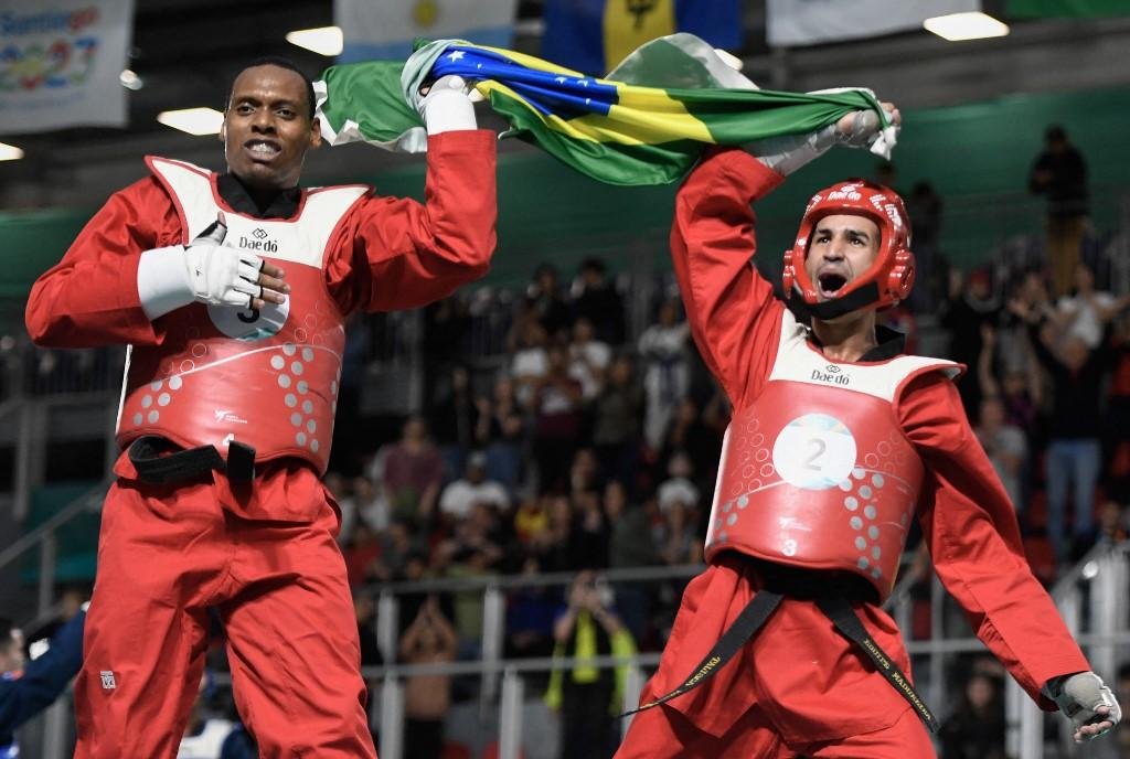 Disputa por equipes teve estreia de muito sucesso do Brasil