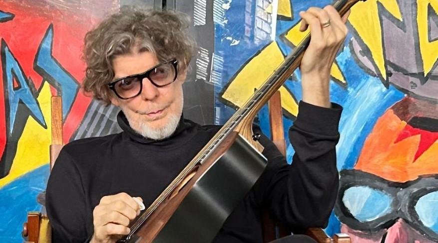 Branco Mello, cantor e baixista da banda Tit&atilde;s