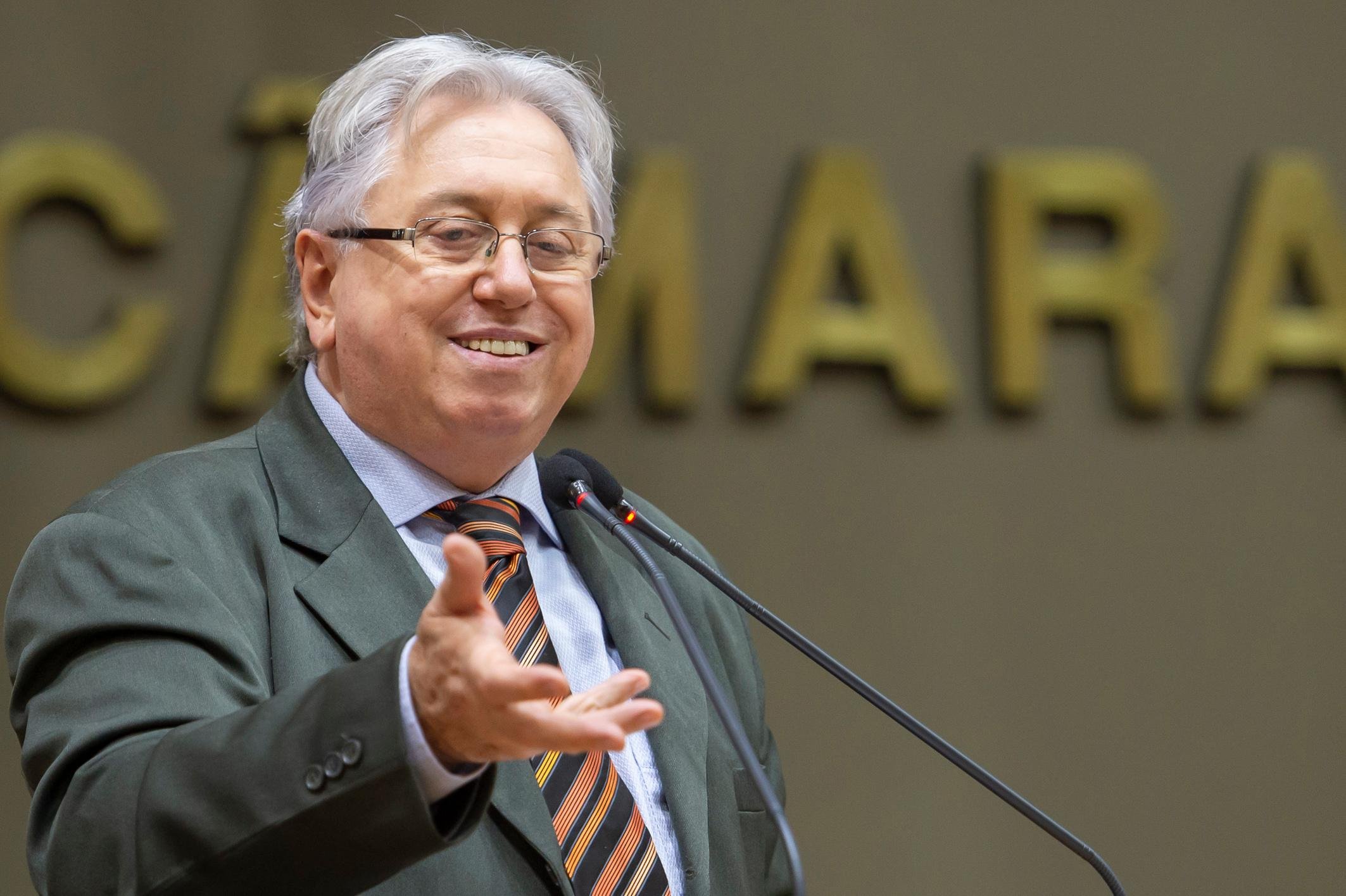 Adeli Sell assumir&aacute; cadeira na C&acirc;mara ap&oacute;s decis&atilde;o do TRE-RS sobre Sgarbossa