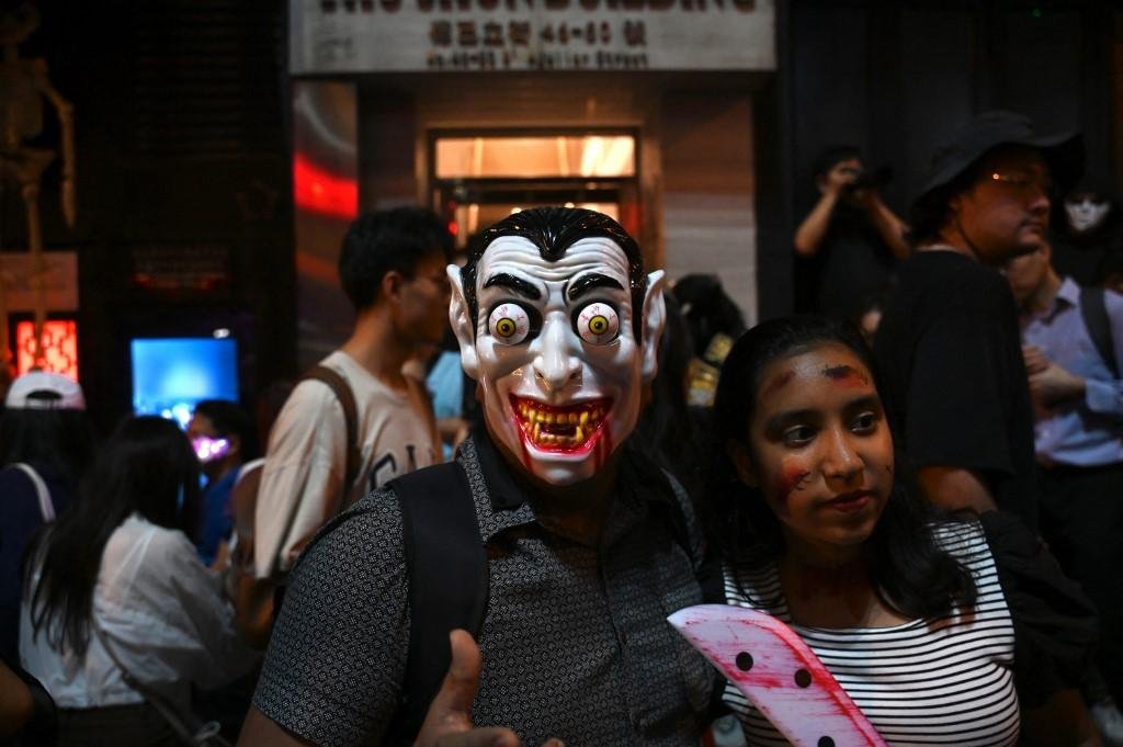 Celebra&ccedil;&otilde;es de Halloween hoje em Hong Kong