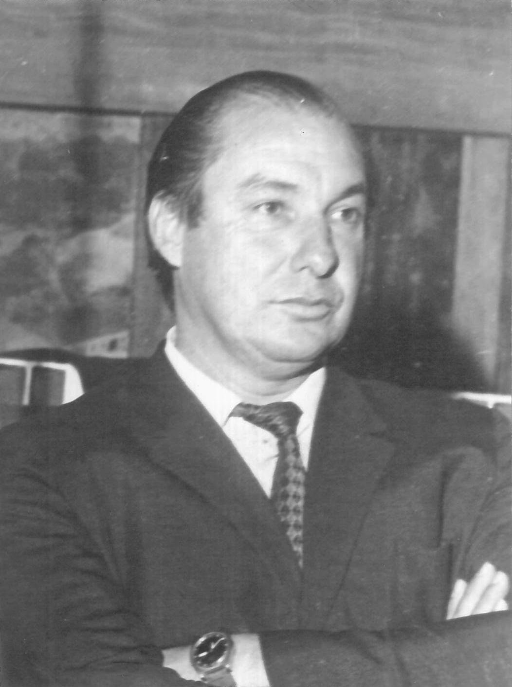 Cl&aacute;udio Strassburger foi eleito vice-governador pelo extinto Partido Democr&aacute;tico Social (PDS) durante o governo de Jair Soares, entre os anos de 1983 e 1987