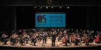 Orquestra Filarmônica da Ufrgs se apresenta com convidados no Salão de Atos