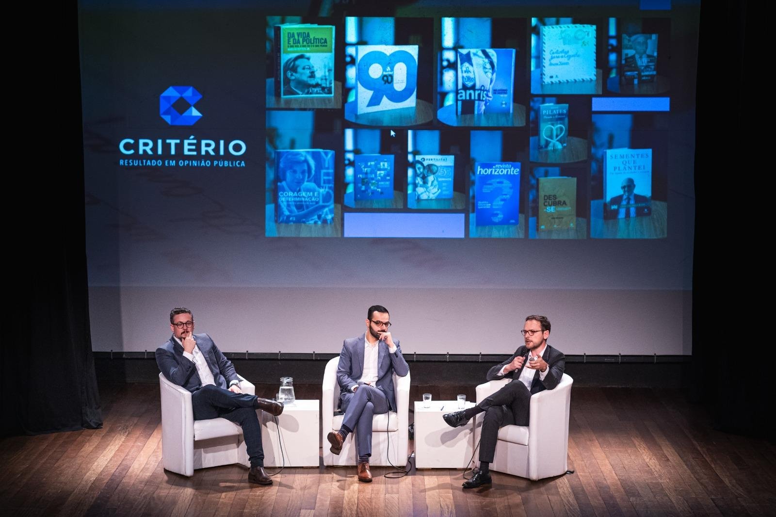 Oficina sobre atua&ccedil;&atilde;o do ghostwriter foi realizada dentro da programa&ccedil;&atilde;o da Feira do Livro