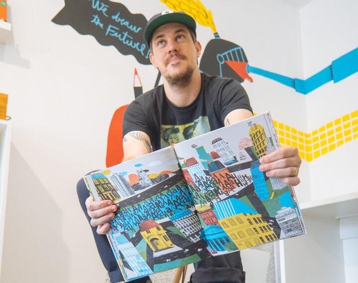 Guilherme Karsten &eacute; de Blumenau, Santa Catarina e possui sete livros de autoria pr&oacute;pria, publicados em mais de 15 idiomas
