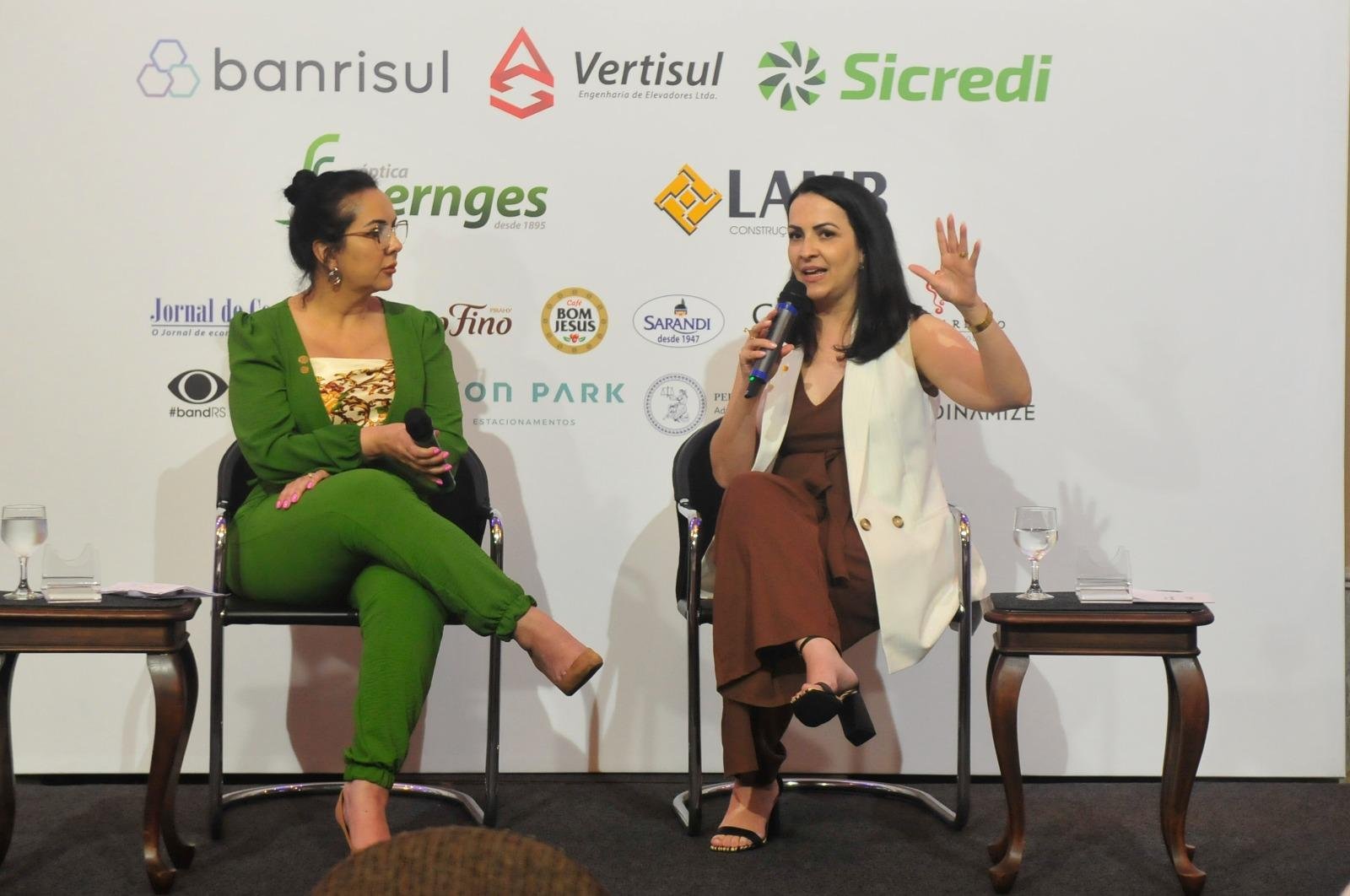 Durante o Menu Poa, Pamela Kr&uuml;eger destacou o r&aacute;pido crescimento das vendas online e a necessidade de manter uma presen&ccedil;a consistente nas redes sociais ao longo do ano